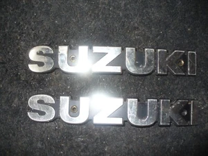 SUZUKI GT TANK BADGES,SUZUKI GT185 ORIGINAL WORLD SHIPPING - Picture 1 of 9