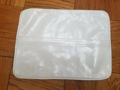 White Portfolio Zipper Folio Bag Case Sleeve Vintage - Image 1 of 4