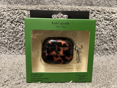 Kate Spade AirPods Case 3rd Generation Animal/Floral Print NIB W/Clip - Image 1 of 2
