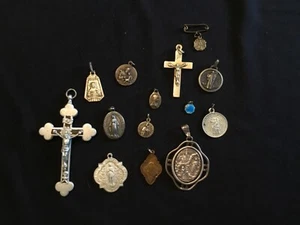 Lot de pendentif religieux - Picture 1 of 2