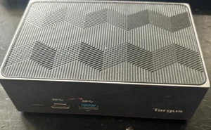 Targus Thunderbolt 3 Dock Docking Station No Power Supply DOCK220EUZ-50 - Picture 1 of 3