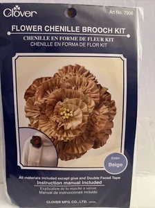 CLOVER BEIGE FLOWER CHENILLE BROOCH KIT - Picture 1 of 2