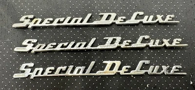 Tres (3) - Emblemas de guardabarros especiales de lujo de colección - Era Plymouth 1949-50 Foto 1 de 3