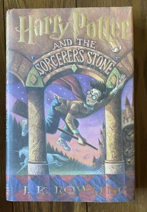 Harry Potter and The Sorcerers Stone 1998 J K Rowling 1st US Edition HC DJ - Picture 1 of 20