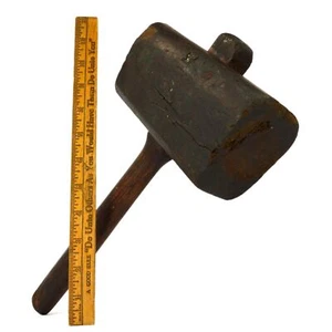 Antiguo MAZO DE MADERA Madera Dura Sólida MARTILLAZO DE MADERA PRIMITIVO ¡Pátina increíblemente rica! - Imagen 1 de 10