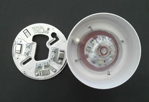 £30 + IVA Hochiki CHQ-WSB2 (WHT)/RL Sonda de Pared Blanca Baliza LEDs Rojos + Base - Imagen 1 de 2