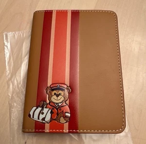 Stoney Clover Lane Passport Case Cover Bon Voyage Bear NEW - Picture 1 of 4