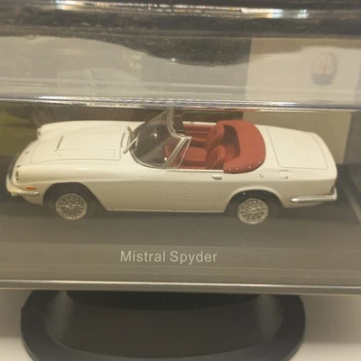Maserati Mistral Spyder De Agostini Collezione Maserati scala 1:43. Vintage. - Immagine 1 di 4