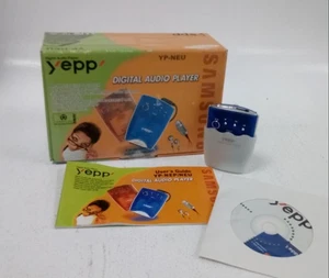 Samsung YEPP YP-NEU Digital Audio Player MP3 64MB Bundle Boxed - Picture 1 of 16