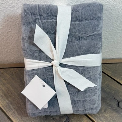 FALSA ACOLCHADA HECHA A MANO DE TERCIOPELO LAVADO GRANERO DE CERÁMICA ESTÁNDAR ~ AZUL SOMBRA Foto 1 de 4