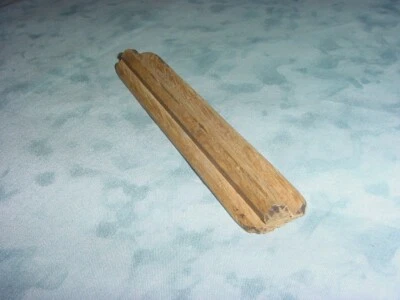 VINTAGE FLATTOP OAK ACOUSTIC GUITAR BRIDGE - Image 1 of 2
