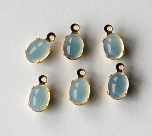 VINTAGE OVALE GLASPERLEN 6 ANHÄNGER WEISS Kunstopale klein 6x8mm - Bild 1 von 2