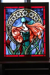 Vitrail encadré neuf à poser ou à fixer en transparence ou avec éclairage au dos - Photo 1/8