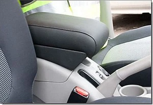 Armrest Mitsubishi L200 Triton Hunter (06-14) Strada  Sportero Apoyabrazo  - Picture 1 of 6