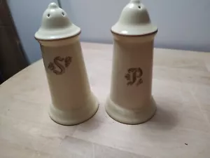 Vintage Pfaltzgraff Village Salt And Pepper Shaker Set With Plugs - Picture 1 of 8