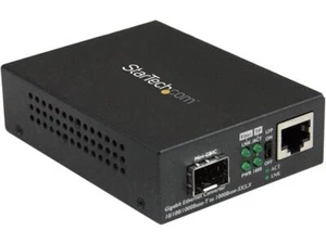Konwerter mediów światłowodowych StarTech.com Gigabit Ethernet z otwartym gniazdem SFP - obsługa - Zdjęcie 1 z 4