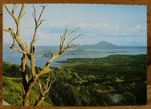 Blick auf Taalsee und Vulkan Philippinen - Vintage Postkarte 1993 - Bild 1 von 2