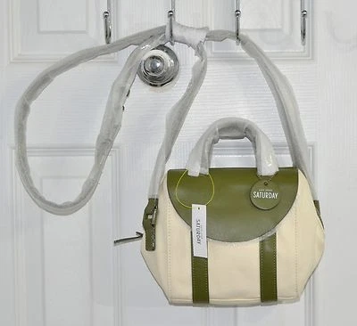 Kate Spade Saturday 包小号挎包交叉珊瑚色或橄榄色帆布/皮革表带 — 第 1/4 张图片