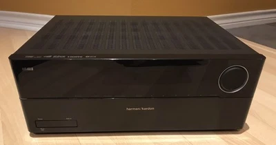 Receptor de A/V conectado a red Harmon Kardon AVR 2700 7.1 canales con Airplay Foto 1 de 4