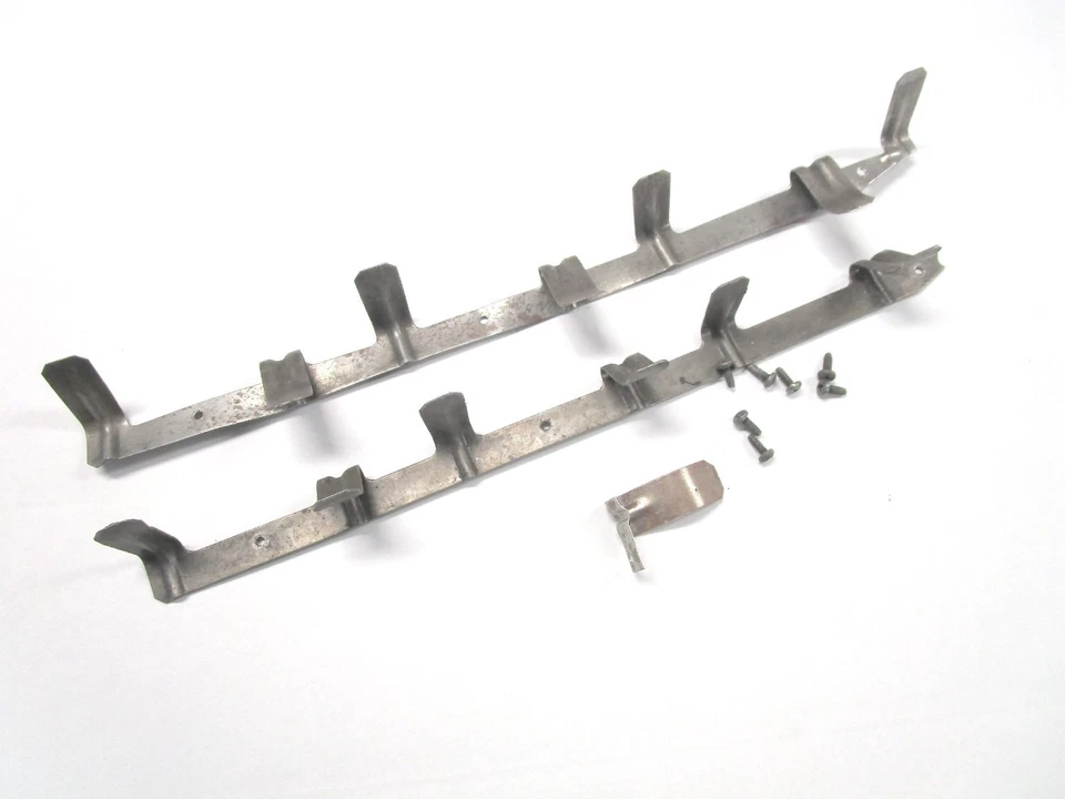 BOSS 302 1970 cubierta de válvula de aluminio goteros de aceite piezas 351C Foto 1 de 1