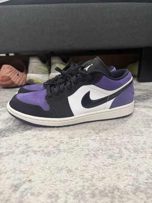 Tamanho 11 - Air Jordan 1 quadra baixa roxa sem caixa - Imagem 1 de 4