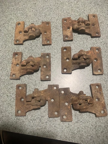 VINTAGE OLD VICTORIAN HOUSE WOODEN WINDOW SHUTTER METAL HINGES 6 TOTAL Cover