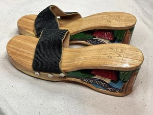 Vintage Hand Carved Painted Wooden Sandals South Pacific Tiki Beaded Slides Flaw - Picture 1 of 16