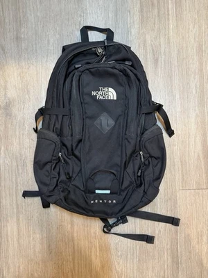 Рюкзак The North Face Mentor школьный кемпинговый туристический рюкзак черный - Изображение 1 из 4