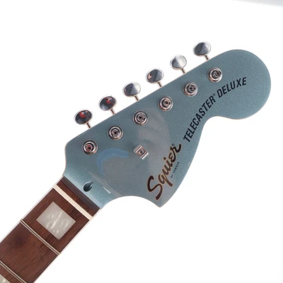 Squier Paranormal Troublemaker Telecaster Deluxe Cuello Laurel Azul Hielo Metálico Foto 1 de 4