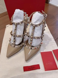 Women 5.0US Valentino Shoes Rock Stud Pumps Limited Edition VHTF Popular Product - Picture 1 of 8