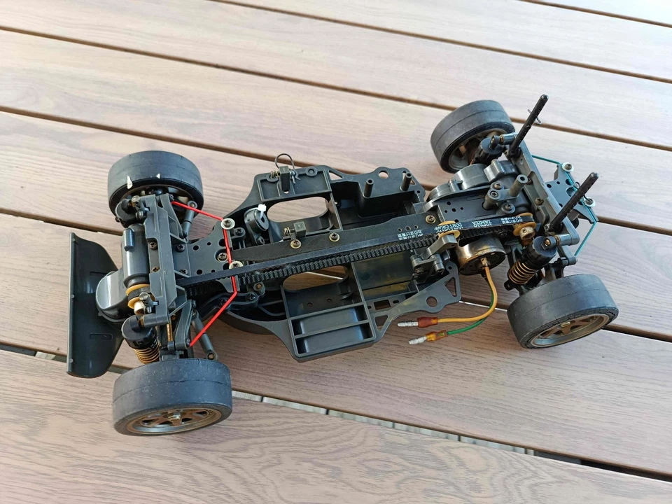 Vintage RC 1/10 Tamiya TA03 R (ta02 ta01 ff01) - Photo 1/4