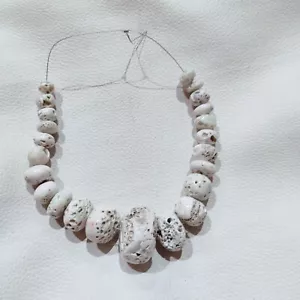 Perline di corallo bianco vintage pietra preziosa Giappone perle di corallo m... - Foto 1 di 5