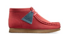 boys wallabees