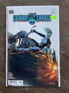 DC Comics Gotham City Garage Comic book #2 Dec 2017 preowned - Picture 1 of 1
