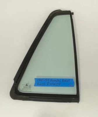 VIDRIO DE VENTILACIÓN LATERAL DEL PASAJERO HYUNDAI EXCEL 1990-1994 usado Foto 1 de 3