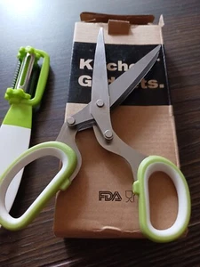 New Herb Scissors And Peeler Creative Kitchen Gadgets Stainless - Picture 1 of 12