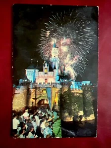 c1960's Fantasy In The Sky, Disneyland, Anaheim, Calif. Vintage Postcard - Picture 1 of 2