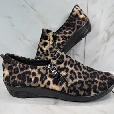 Spring Step Flexus✨Italian Comfort✨Leopard Print Shoes - Image 1 of 4