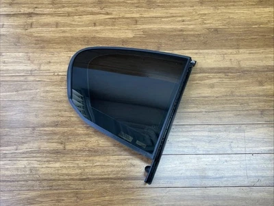 2017-2023 BMW M5 F90 Quarter Window Glass Rear Right Side Door OEM - Image 1 of 4