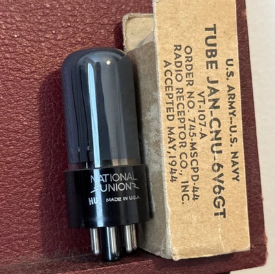 Вакуумная трубка 6V6GT JAN CNU NU копченое стекло военная спецификация 1944 г. Протестирован новый из старых запасов / новый в коробке - Изображение 1 из 4