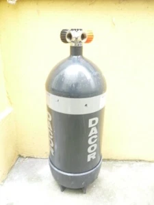 Verkaufe 12 L Tauchflasche mit Tüv bis 10/27 gebraucht - Bild 1 von 5