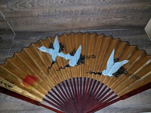 Ventilador de papel pintado a mano firmado chino extra grande decoración de pared acento asiático para el hogar - Imagen 1 de 19