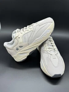 Adidas Yeezy Boost 700 V2 Analog -  39 1/3 (EU) US 6.5 NEU NEW - Bild 1 von 7