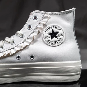 CONVERSE CTAS  LIFT HI shoes for women, NEW & AUTHENTIC, size 9 - Bild 1 von 8