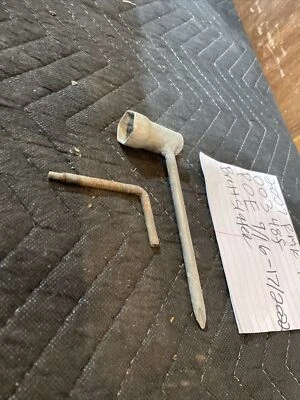 Polaris RMK 700 2007 herramienta de extracción de esparcidor de embrague Foto 1 de 4