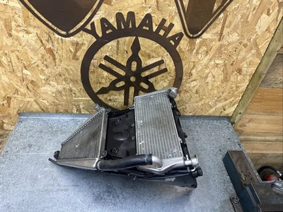 Radiador completo y panel de relleno Ducati Panigale 1199 2012-2014  Foto 1 de 4