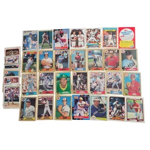 Vintage MLB Topps Upper Deck Fleer Baseball Trading Cards Lot Of 62 VG/VG+ - Picture 1 of 3