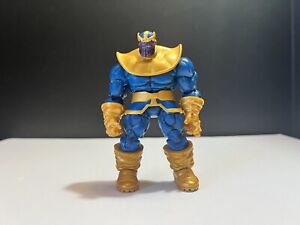 Hasbro Marvel Universe Thanos With Infinity Gauntlet 3.75” Action Figure