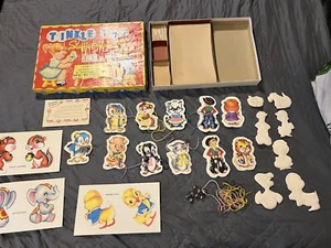 VINTAGE 1950'S TINKLE TOY STUFFIES TO MAKE KIT TOYS - BELLS - YARN - SAALFIELD  - Picture 1 of 24