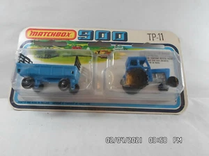 1978 Matchbox SuperFast 900 TP-11 Ford Tractor towing Hay Trailer NOS NIP - Picture 1 of 6